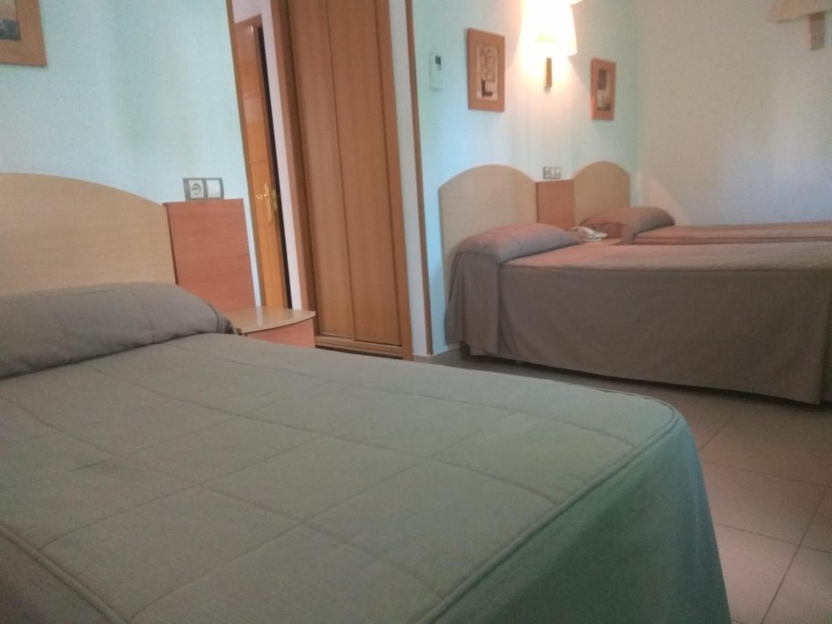 Hostal El Arco Mejorada Del Campo Eksteriør bilde