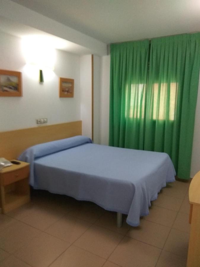 Hostal El Arco Mejorada Del Campo Eksteriør bilde