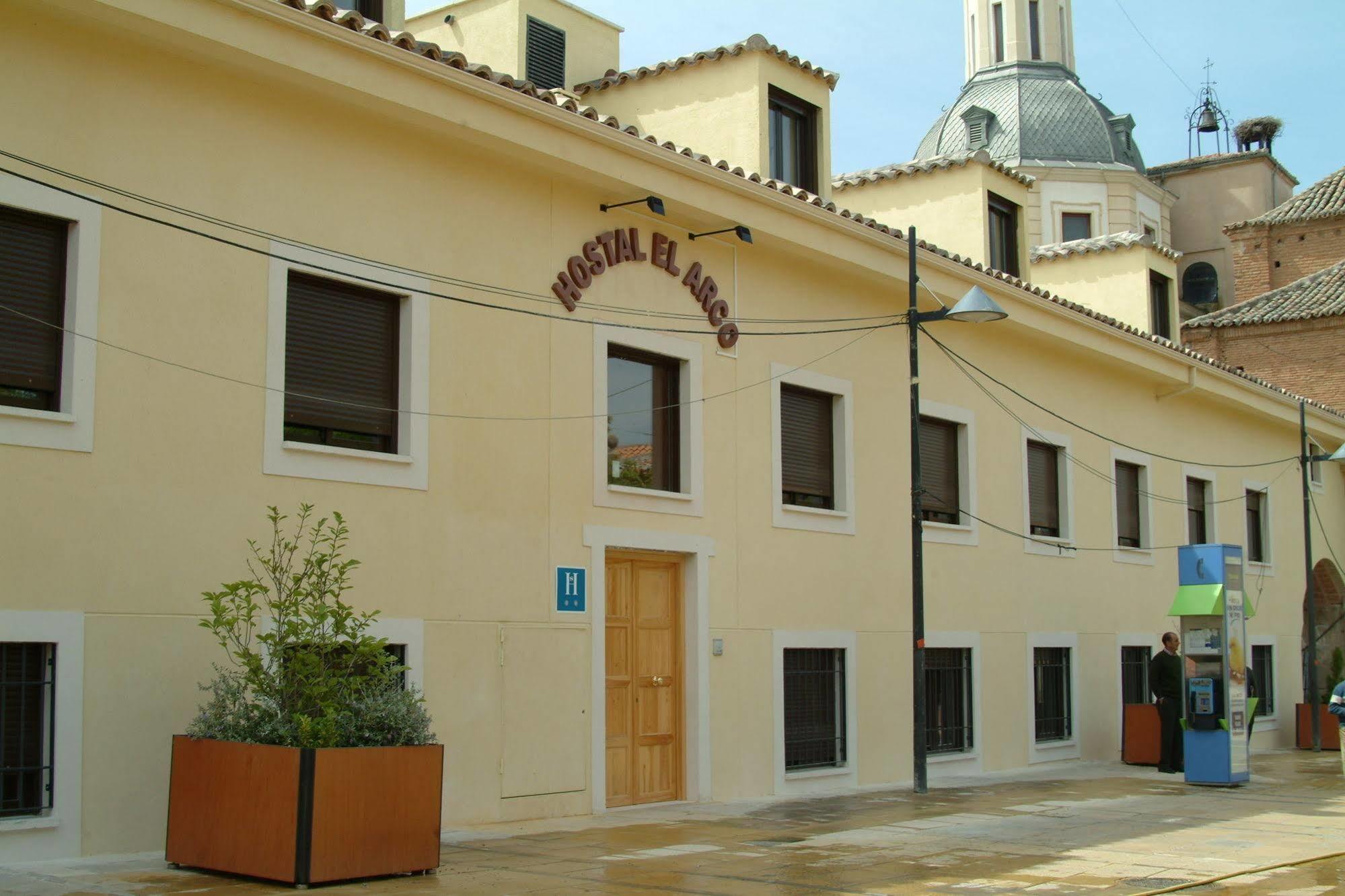 Hostal El Arco Mejorada Del Campo Eksteriør bilde